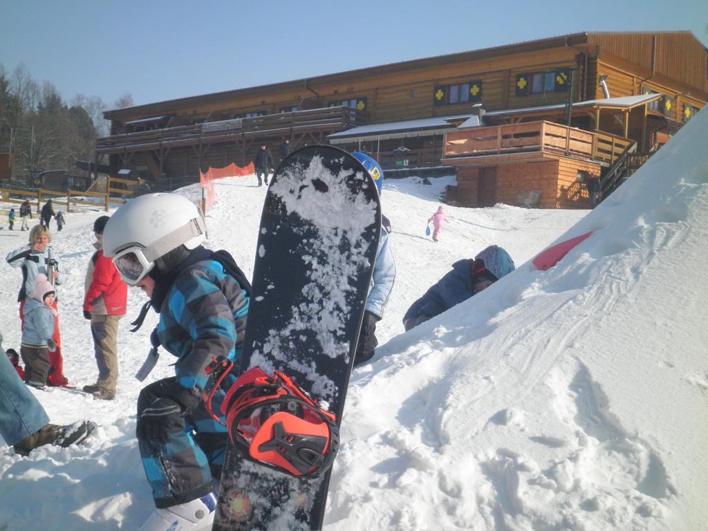 Sport-Hotel Sibenicni Vrch Mnichovice Dış mekan fotoğraf