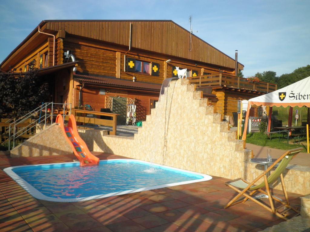 Sport-Hotel Sibenicni Vrch Mnichovice Dış mekan fotoğraf
