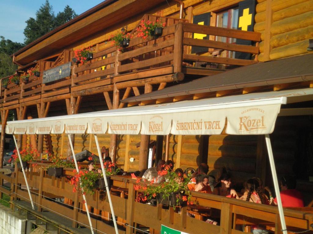 Sport-Hotel Sibenicni Vrch Mnichovice Dış mekan fotoğraf