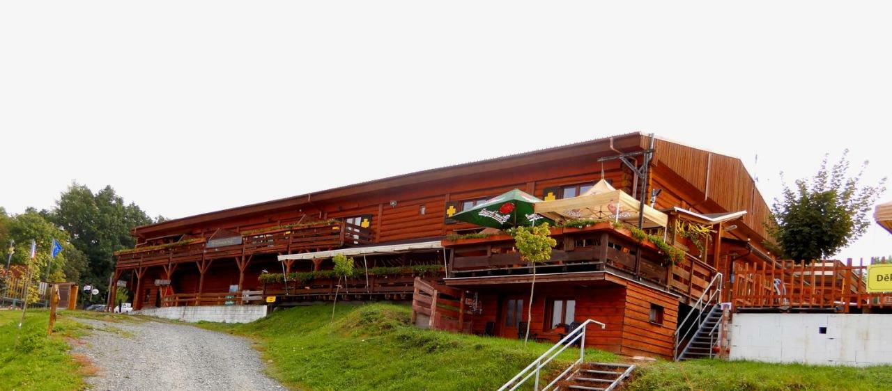 Sport-Hotel Sibenicni Vrch Mnichovice Dış mekan fotoğraf